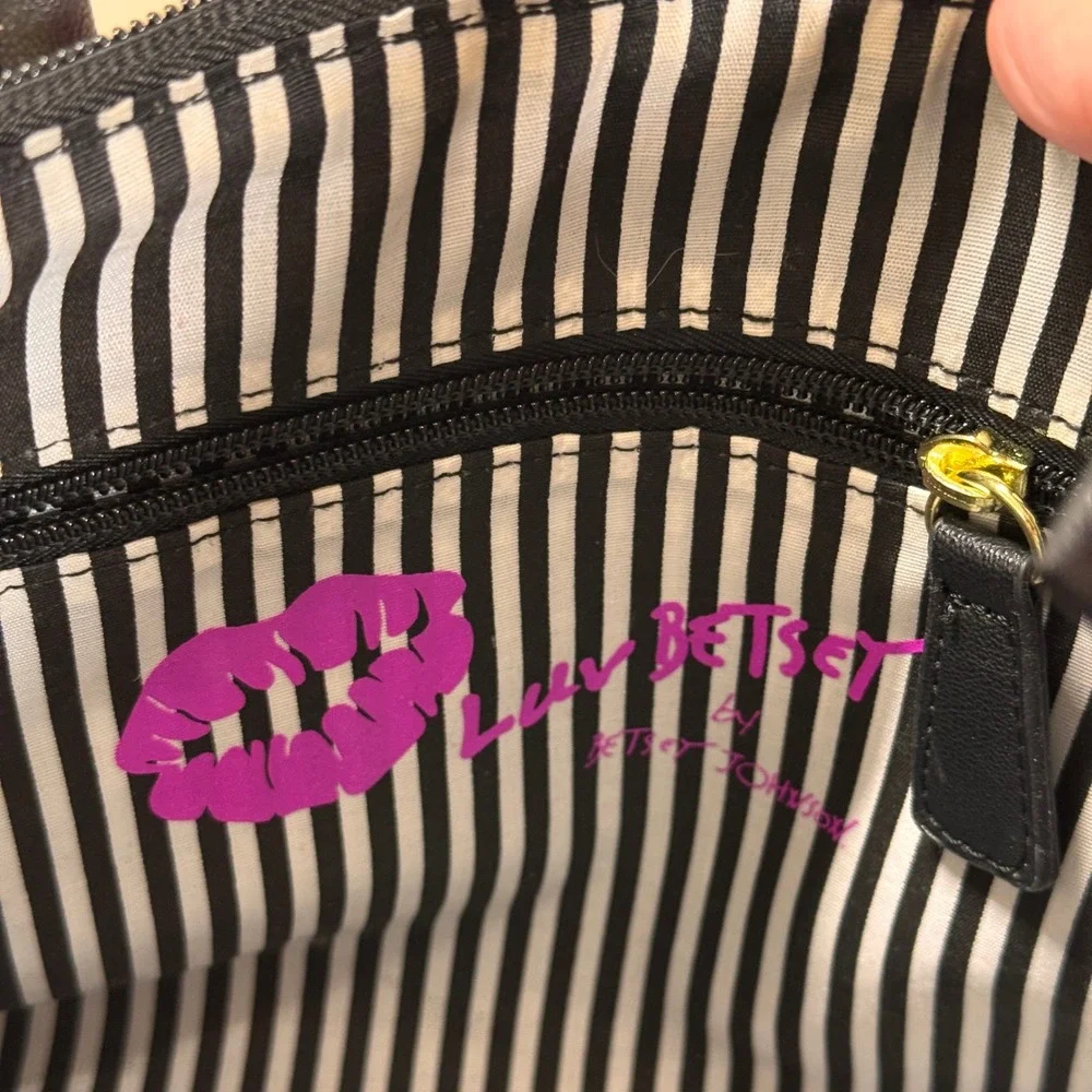 Luv Betsey by Betsey Johnson Small Floral Striped Crossbody Bag Black Pink Girly